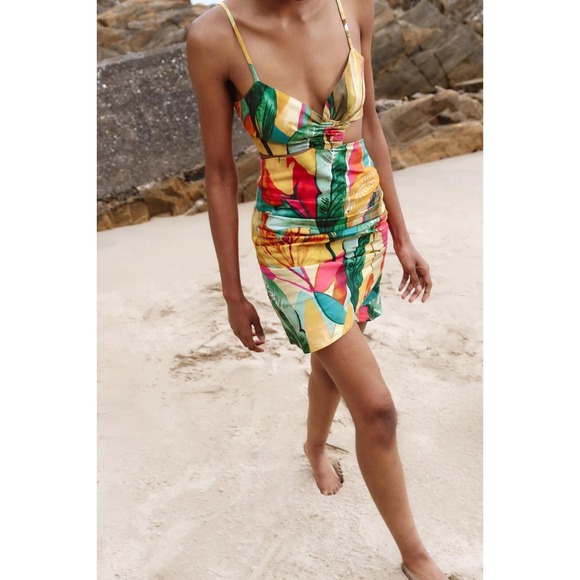 NWOT ZARA Linen Blend Tropical Floral Pattern Mini Dress Cut Out Sleeveless Sz L - Picture 3 of 10